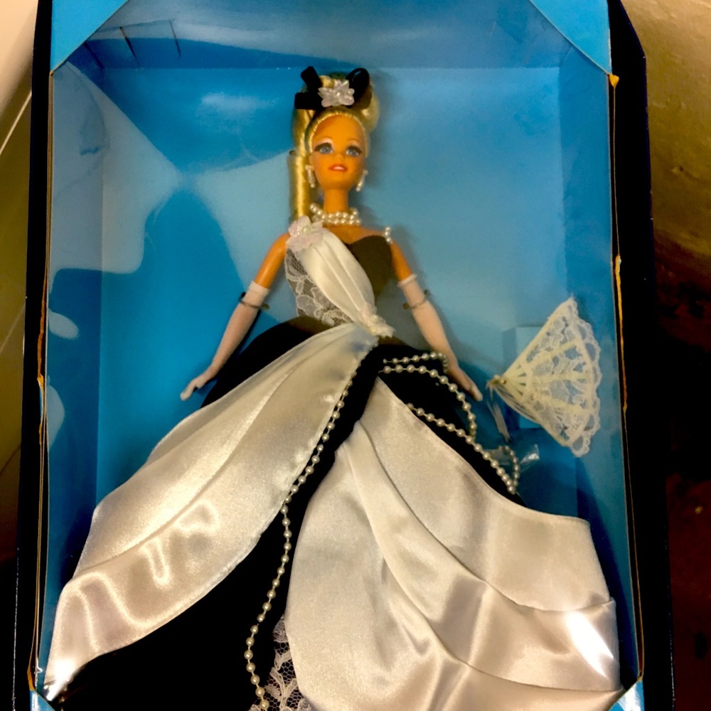 Midnight Waltz Barbie Ballroom Beauties Collection